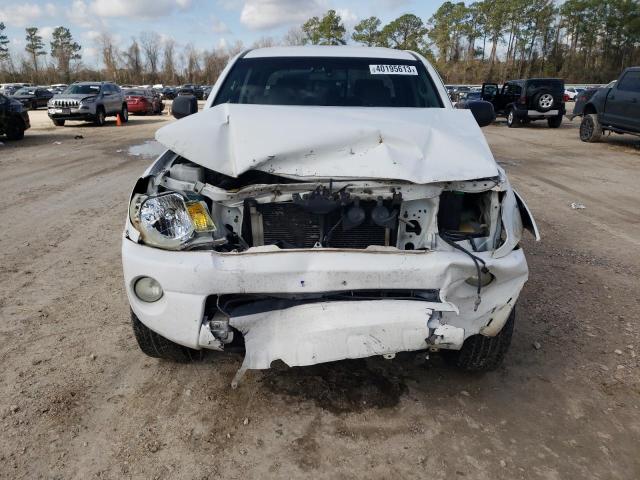 5TEJU62N15Z096068 - 2005 TOYOTA TACOMA DOU WHITE photo 5