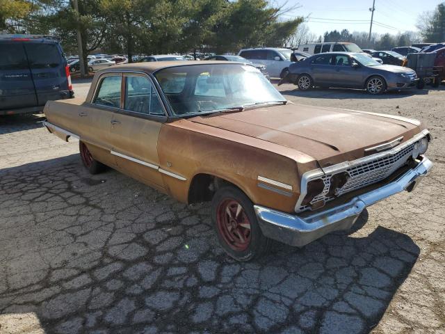 31869K107240 - 1963 CHEVROLET IMPALA GOLD photo 4