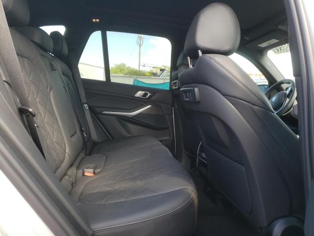 5UXCR6C08P9P17218 - 2023 BMW X5 XDRIVE4 WHITE photo 11