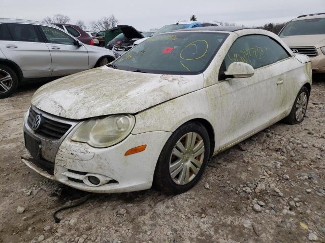 WVWBA71F08V023729 - 2008 VOLKSWAGEN EOS TURBO WHITE photo 2