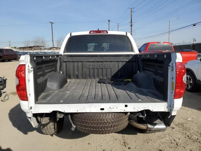 5TFEY5F17MX274806 - 2021 TOYOTA TUNDRA CRE WHITE photo 6