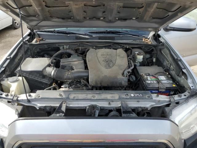 5TFAZ5CN9GX018609 - 2016 TOYOTA TACOMA DOU SILVER photo 11