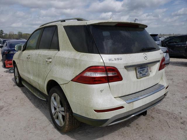 4JGDA5HB2CA054881 - 2012 MERCEDES-BENZ ML 350 4MA WHITE photo 3