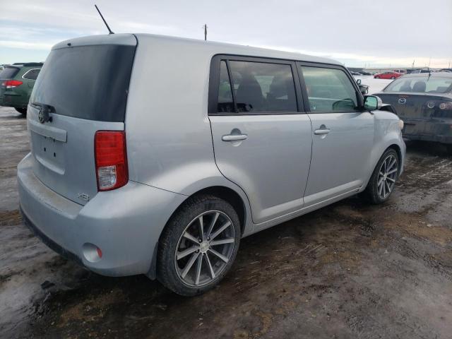 JTLZE4FE2DJ040118 - 2013 TOYOTA SCION XB Grau Foto 3
