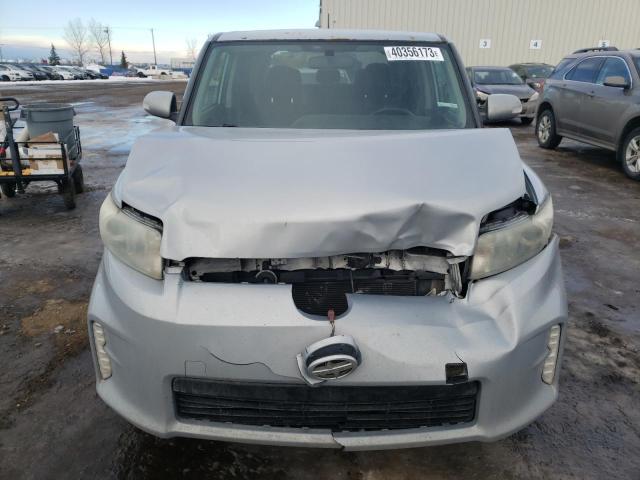 JTLZE4FE2DJ040118 - 2013 TOYOTA SCION XB Grau Foto 5