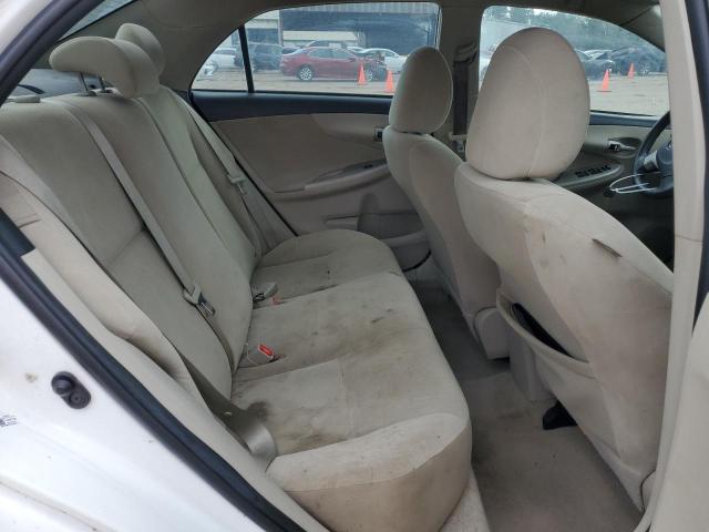 5YFBU4EE5CP021140 - 2012 TOYOTA COROLLA BA WHITE photo 10