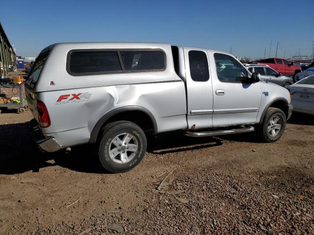 2FTRX18L52CA20229 - 2002 FORD F150 SILVER photo 3