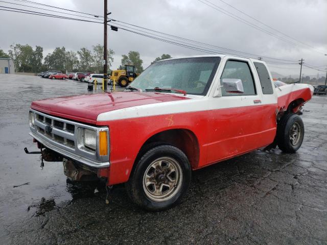 1GCCS19R9J8199518 - 1988 CHEVROLET S TRUCK S1 TWO TONE photo 2