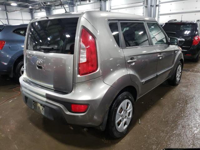 KNDJT2A58D7611909 - 2013 KIA SOUL  photo 4