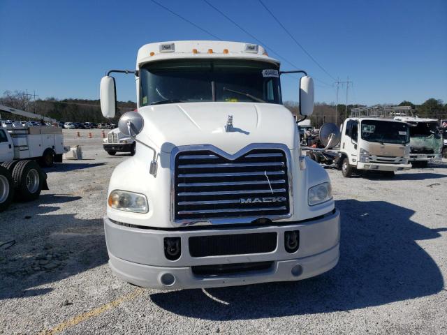 1M1AW09Y5BM014404 - 2011 MACK 600 CXU600 WHITE photo 9