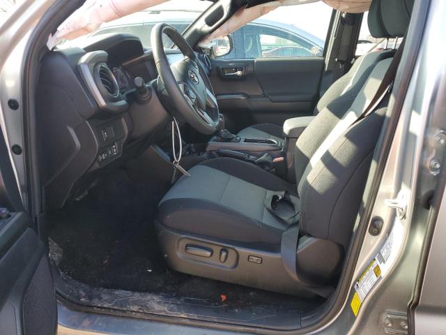 3TMCZ5AN2NM486146 - 2022 TOYOTA TACOMA DOU 银色 照片 7