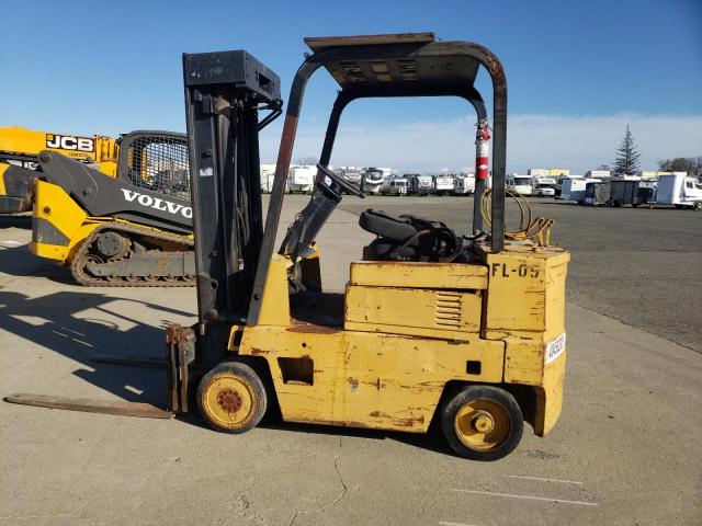 91073 - 2005 CATERPILLAR FORKLIFT YELLOW photo 9