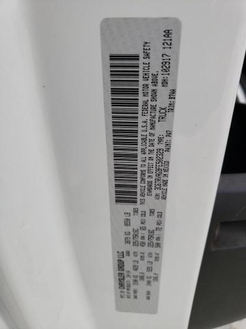 3C6TRVAG9FE502329 - 2015 RAM PROMASTER WHITE photo 13