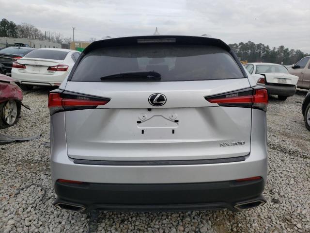 JTJYARBZ4J2101657 - 2018 LEXUS NX 300 BAS SILVER photo 6