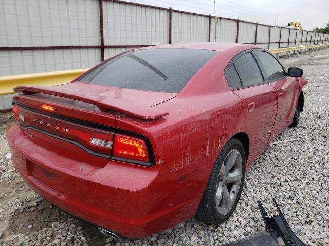 2C3CDXBG8EH172045 - 2014 DODGE CHARGER SE RED photo 4