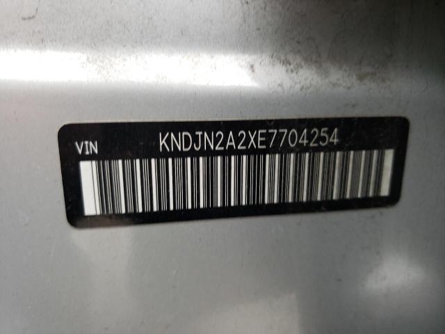 KNDJN2A2XE7704254 - 2014 KIA SOUL SILVER photo 10