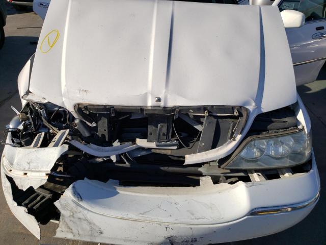 2LNHM82V98X663655 - 2008 LINCOLN TOWN CAR S WHITE photo 7