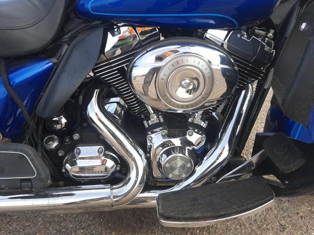 1HD1FC4139Y666032 - 2009 HARLEY-DAVIDSON FLHTCU BLUE photo 7