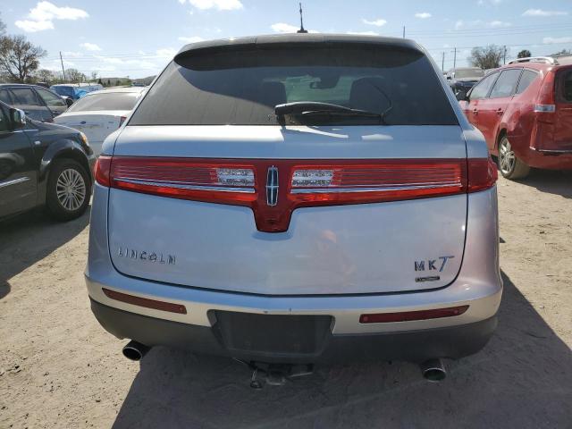 2LMHJ5AT1ABJ08164 - 2010 LINCOLN MKT SILVER photo 6