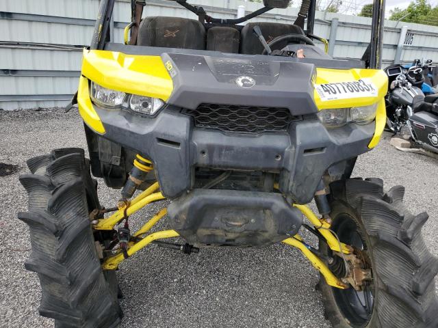 3JBUWAP49KK001726 - 2019 CAN-AM DEFENDER X TWO TONE photo 11