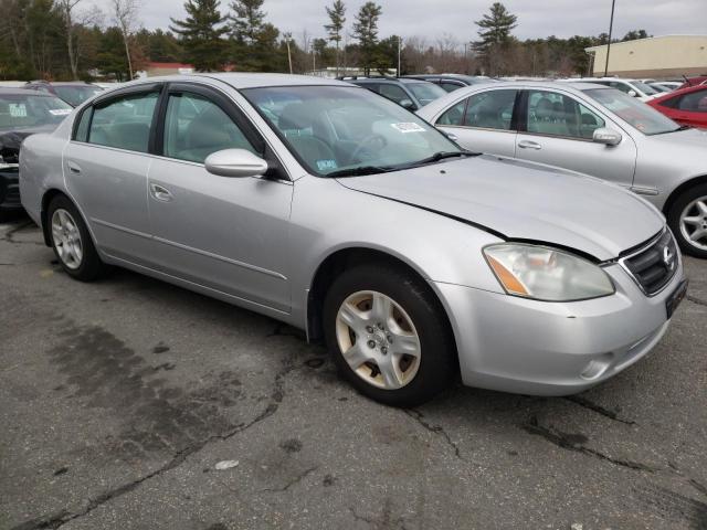 1N4AL11D83C284537 - 2003 NISSAN ALTIMA BAS SILVER photo 4