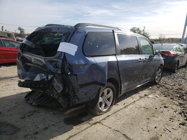 5TDKK3DC4FS678085 - 2015 TOYOTA SIENNA LE GRAY photo 4