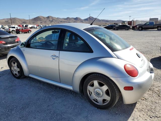 3VWCD21C41M406882 - 2001 VOLKSWAGEN NEW BEETLE Silber Foto 2
