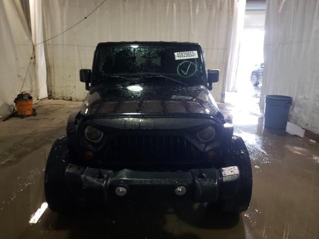 1C4BJWDG3DL625979 - 2013 JEEP WRANGLER U შავი ფოტო 5