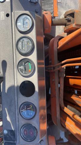 3FD3516270 - 2002 TOYOTA 033FG35 ORANGE photo 6