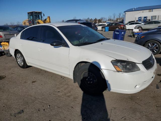 1N4AL11D16N455055 - 2006 NISSAN ALTIMA S WHITE photo 4