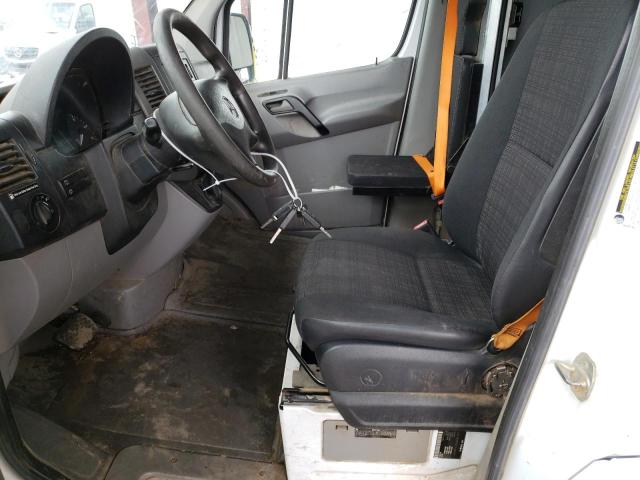 WD3PE8DE2E5828169 - 2014 MERCEDES-BENZ SPRINTER 2 WHITE photo 7