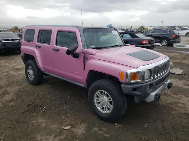 5GTEN13E198136925 - 2009 HUMMER H3 PINK photo 4