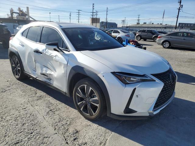 JTHX3JBHXL2022223 - 2020 LEXUS UX 200 WHITE photo 4