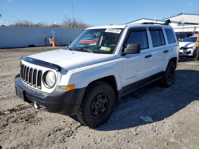 1J4NF1GB3BD101587 - 2011 JEEP PATRIOT SP WHITE photo 1