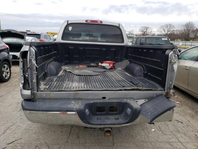 5TBET34176S517635 - 2006 TOYOTA TUNDRA DOU SILVER photo 6