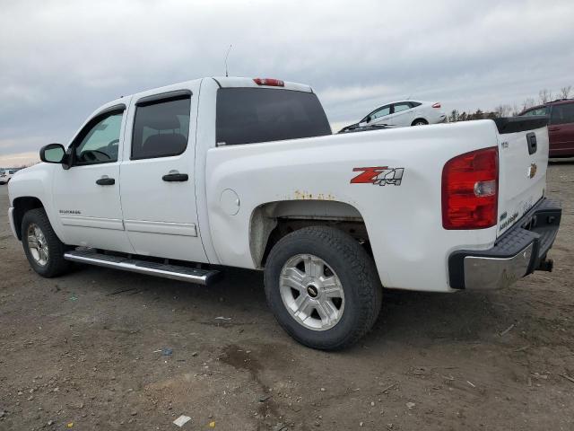 3GCPKSE37BG186271 - 2011 CHEVROLET SILVRDO LT WHITE photo 2