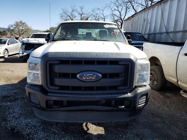 1FT7X2B6XFED43305 - 2015 FORD F250 SUPER WHITE photo 5