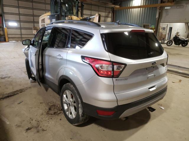 1FMCU9HD1JUD28319 - 2018 FORD ESCAPE SEL SILVER photo 3