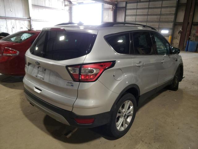 1FMCU9HD1JUD28319 - 2018 FORD ESCAPE SEL SILVER photo 4