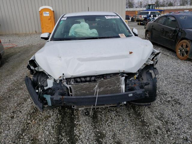 KM8K12AA3LU520078 - 2020 HYUNDAI KONA SE WHITE photo 5