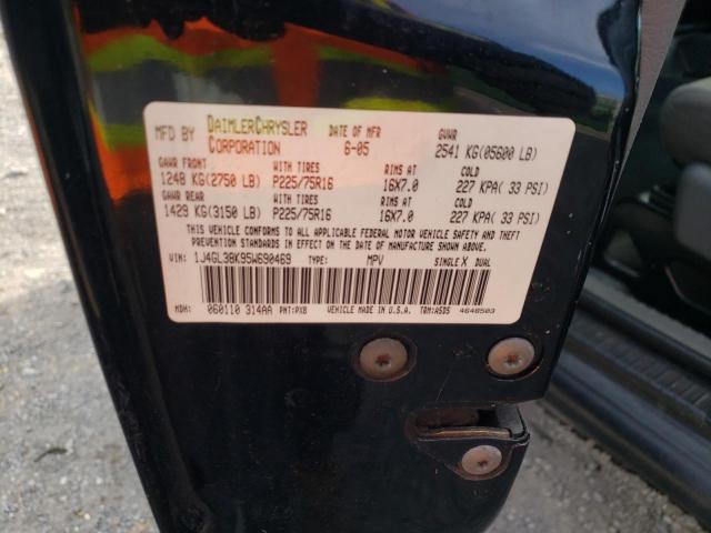 1J4GL38K95W690469 - 2005 JEEP LIBERTY RE BLACK photo 12