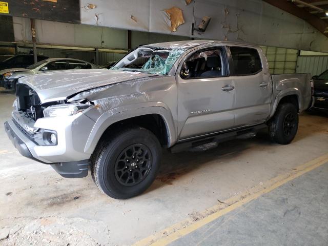 3TMAZ5CN8NM186115 - 2022 TOYOTA TACOMA DOU 银色 照片 1