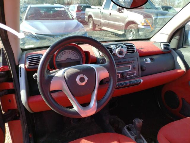 WMEEK31X99K229387 - 2009 SMART FORTWO PAS RED photo 8