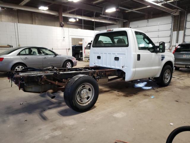 1FDWF3E58AEA60008 - 2010 FORD F350 SUPER WHITE photo 3