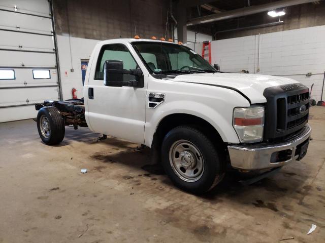 1FDWF3E58AEA60008 - 2010 FORD F350 SUPER WHITE photo 4