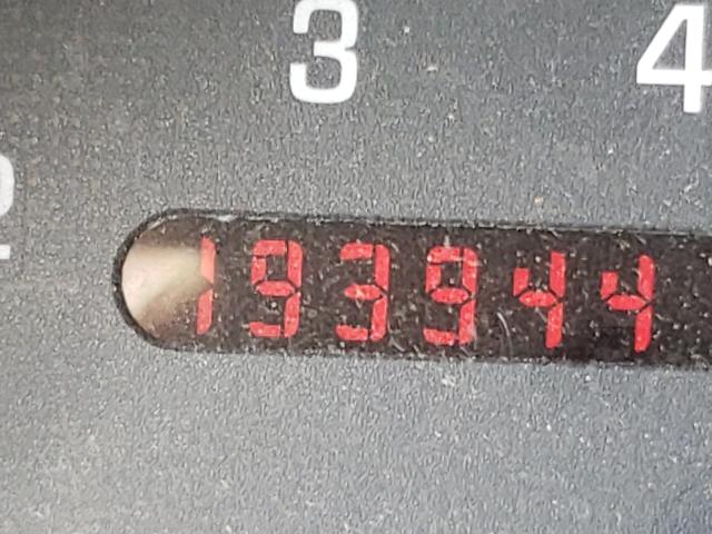 1G2NF52E24M594443 - 2004 PONTIAC GRAND AM S RED photo 8