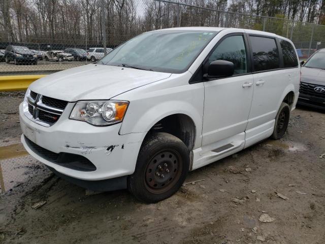 2C7WDGBG1JR363547 - 2018 DODGE GRAND CARA WHITE photo 1