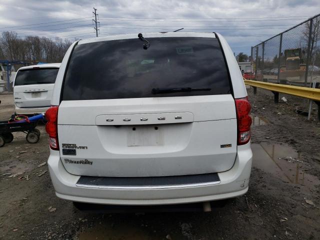 2C7WDGBG1JR363547 - 2018 DODGE GRAND CARA WHITE photo 6