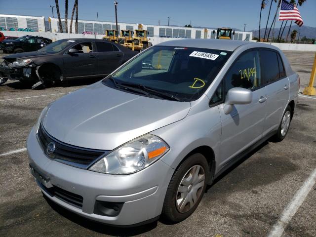 3N1BC1AP1BL468524 - 2011 NISSAN VERSA S SILVER photo 2