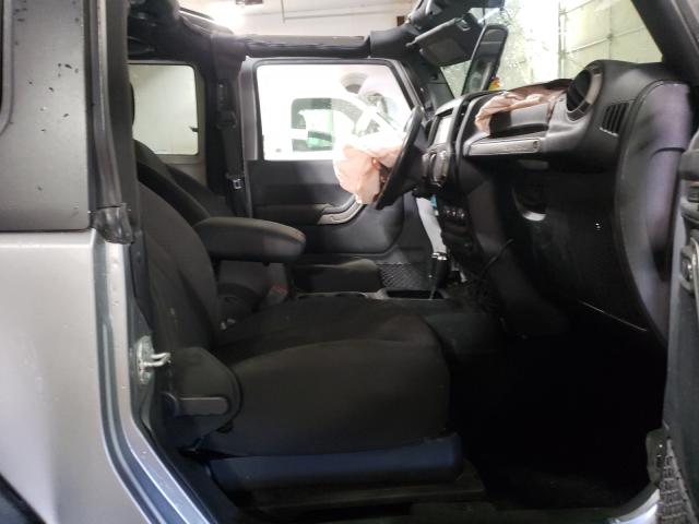 1C4AJWAG9EL206102 - 2014 JEEP WRANGLER S GRAY photo 5